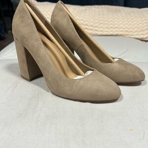 JustFab Taupe Block Heel Pumps